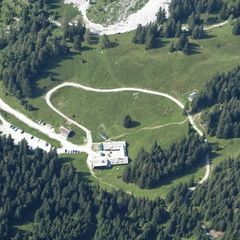 Flugwegposition um 13:16:44: Aufgenommen in der Nähe von Gaishorn am See, Österreich in 2525 Meter